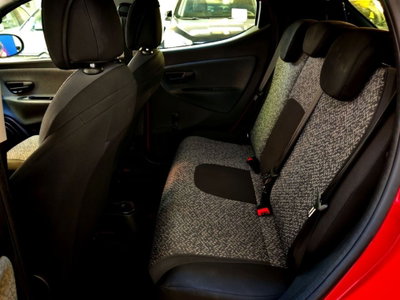 Lancia Ypsilon 1.0 FireFly 5 porte S&S Hybrid Ecochic UnYca (19)