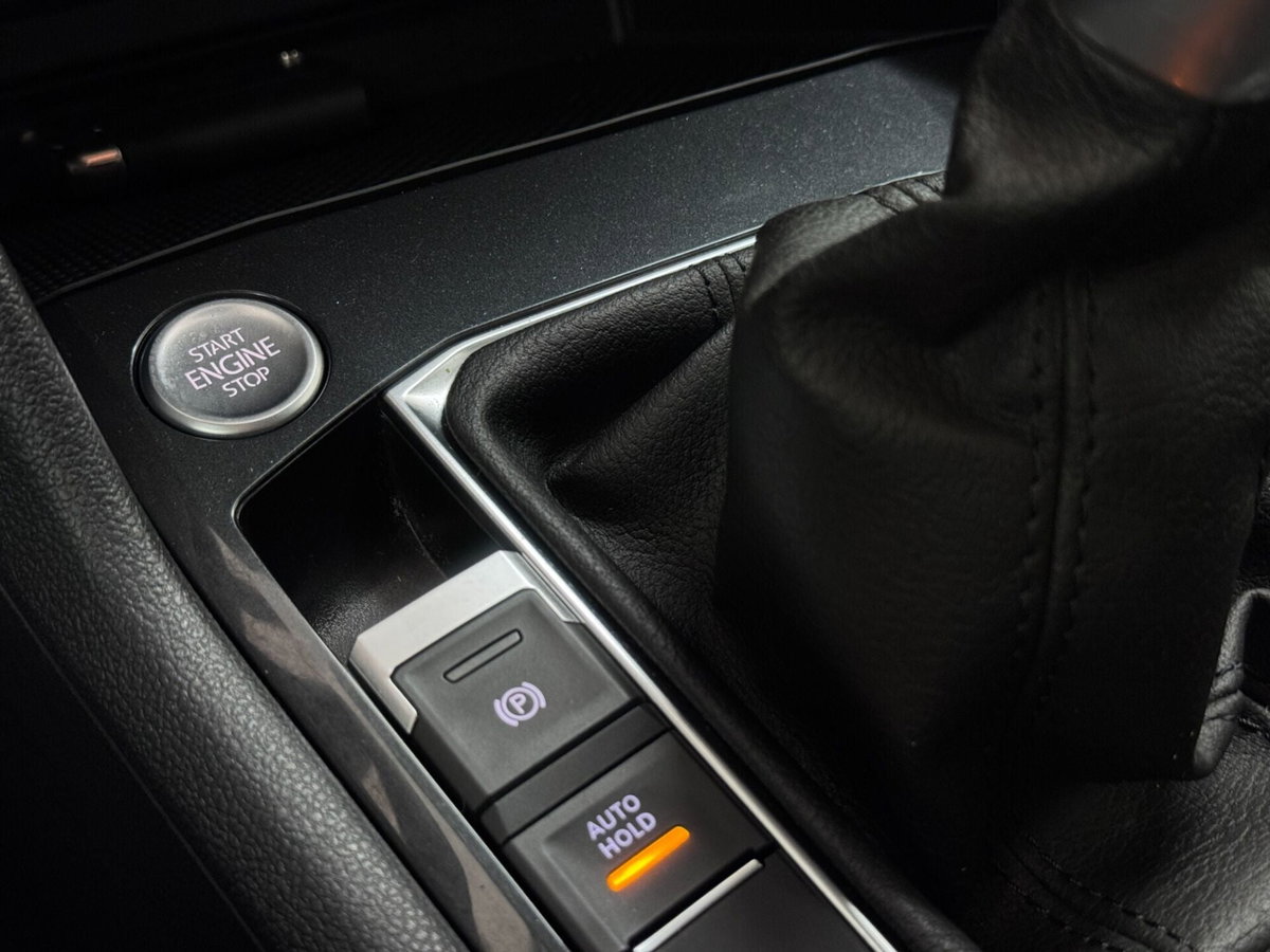Volkswagen Tiguan 1.5 TSI ACT Life (18)