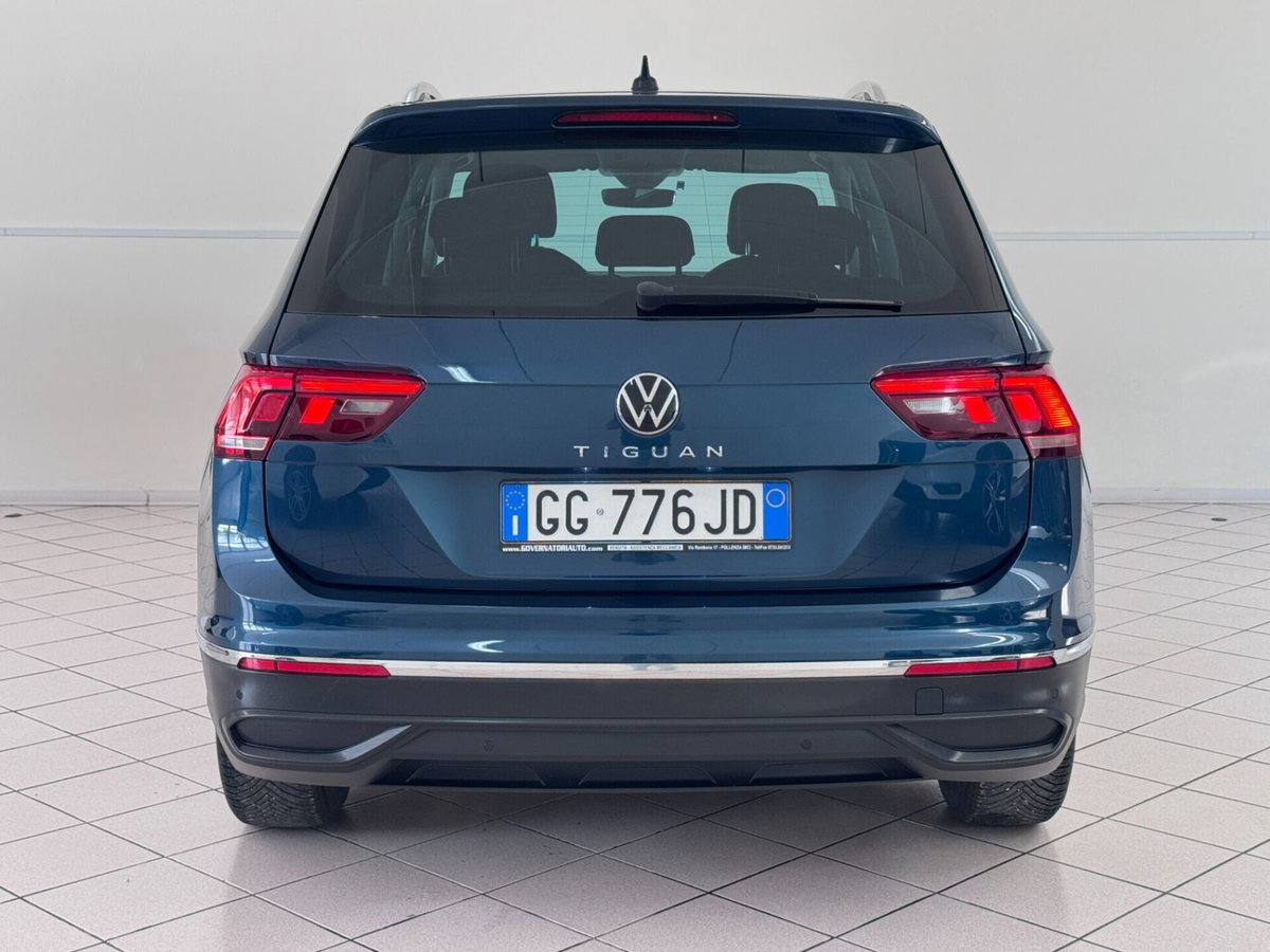 Volkswagen Tiguan 1.5 TSI ACT Life (5)