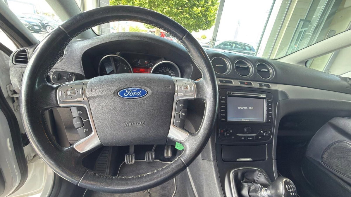 Ford S-Max 2.0 TDCi 163CV New Titanium (14)