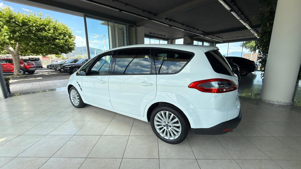 Ford S-Max 2.0 TDCi 163CV New Titanium (3)