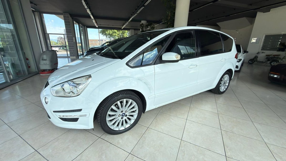 Ford S-Max 2.0 TDCi 163CV New Titanium (4)