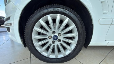 Ford S-Max 2.0 TDCi 163CV New Titanium (8)