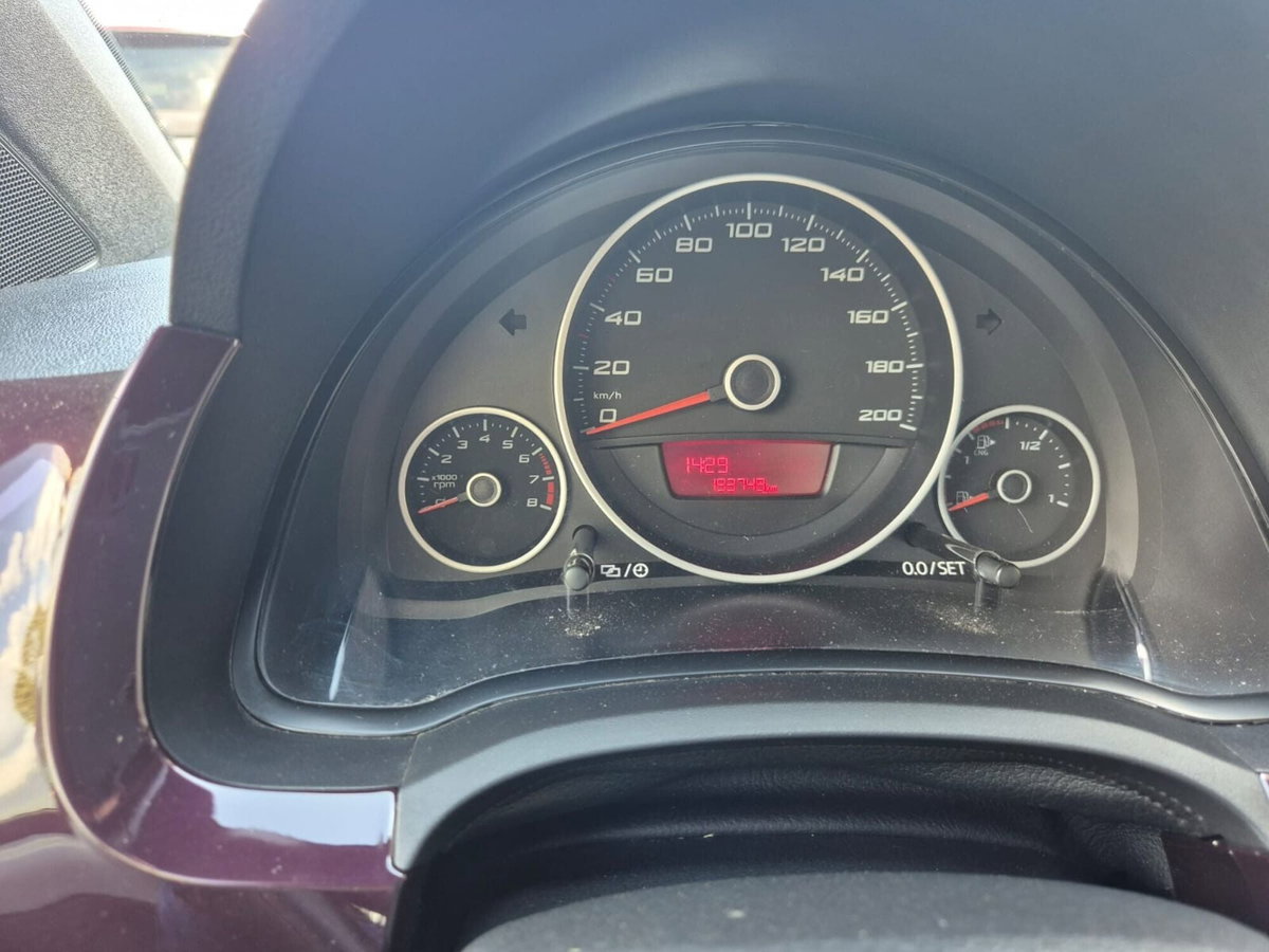 SEAT Mii 1.0 68 CV 5 porte FR Line Ecofuel (10)