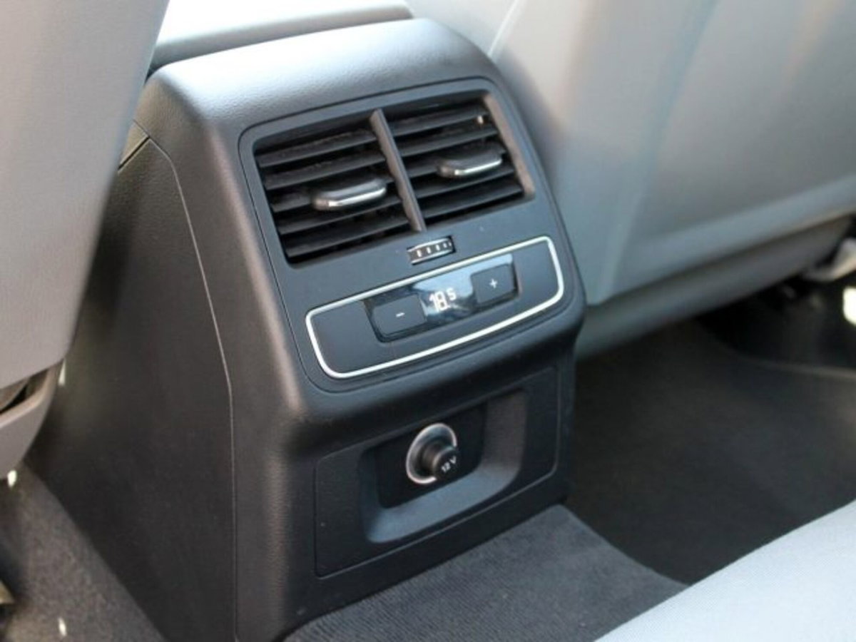 Audi A4 Avant 2.0 TDI 190 CV quattro (10)