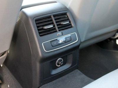Audi A4 Avant 2.0 TDI 190 CV quattro (10)