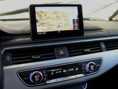 Audi A4 Avant 2.0 TDI 190 CV quattro (18)