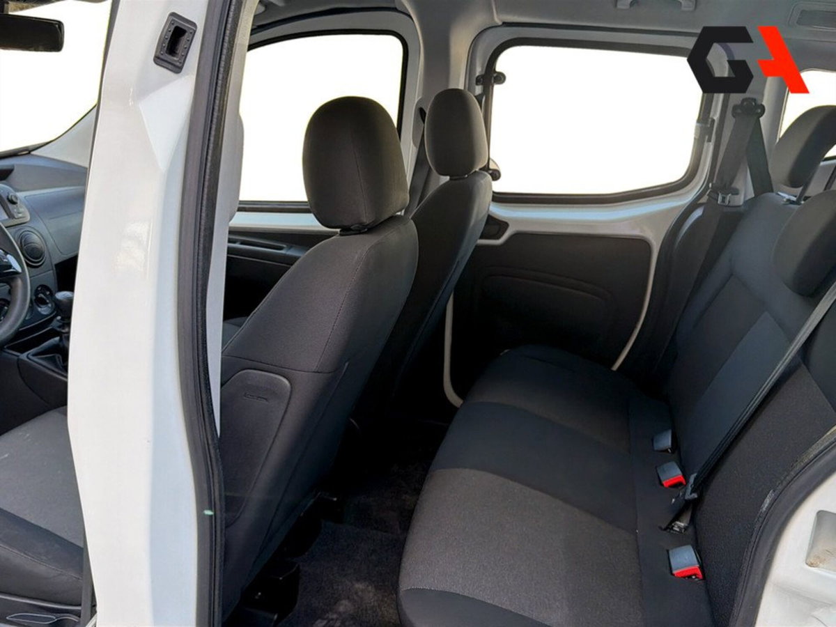Fiat Qubo 1.4 8V 77 CV Easy Natural Power (12)