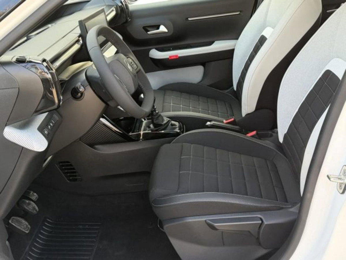 Citroen C3 1.2 puretech turbo Max 100cv s&s (10)