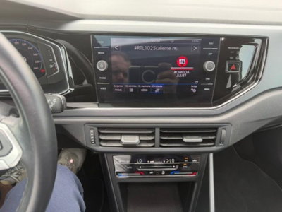 Volkswagen Taigo 1.0 TSI 110 CV R-Line (15)