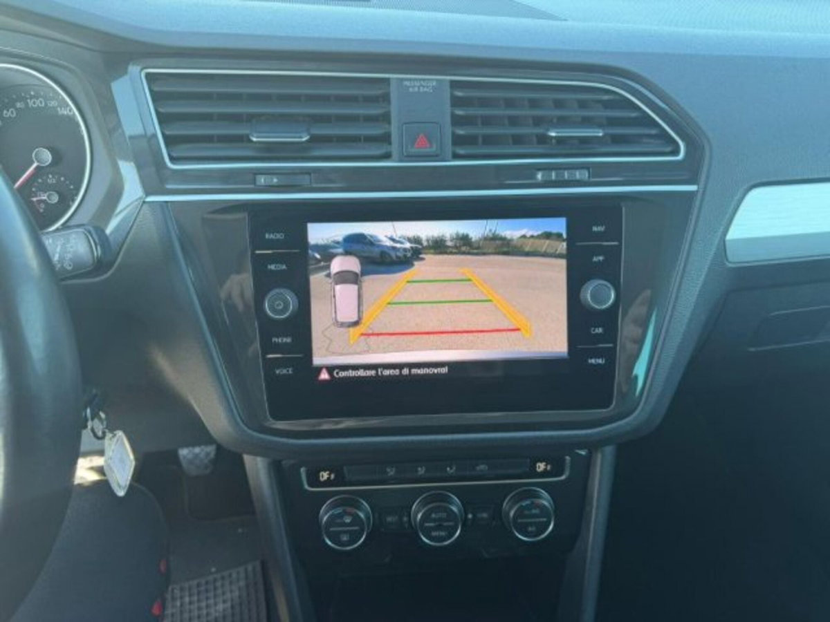 Volkswagen Tiguan 2.0 TDI SCR Sport BlueMotion Technology (15)
