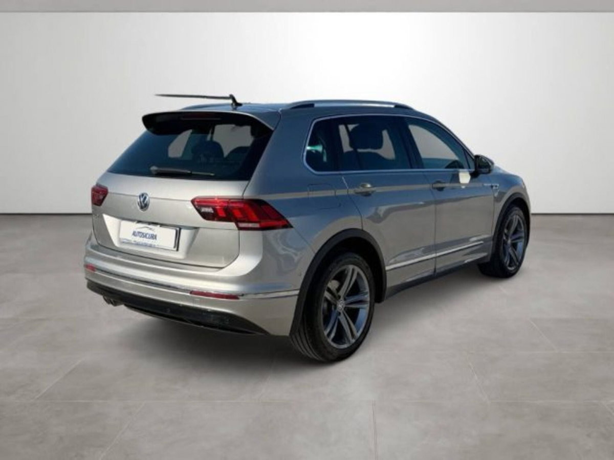 Volkswagen Tiguan 2.0 TDI SCR Sport BlueMotion Technology (4)