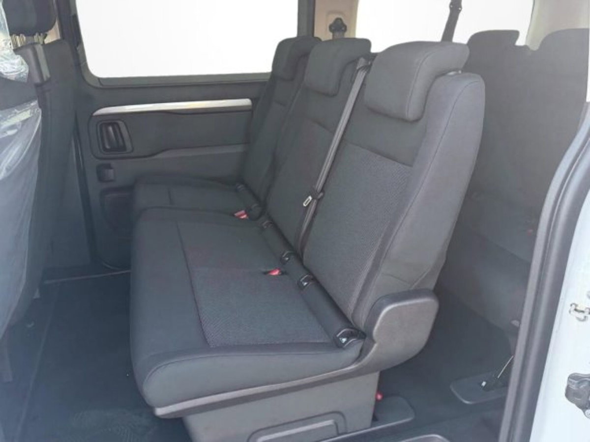 Citroen Spacetourer Space  2.0 BlueHDi 180 S&S EAT8 XL Business Lounge (9)