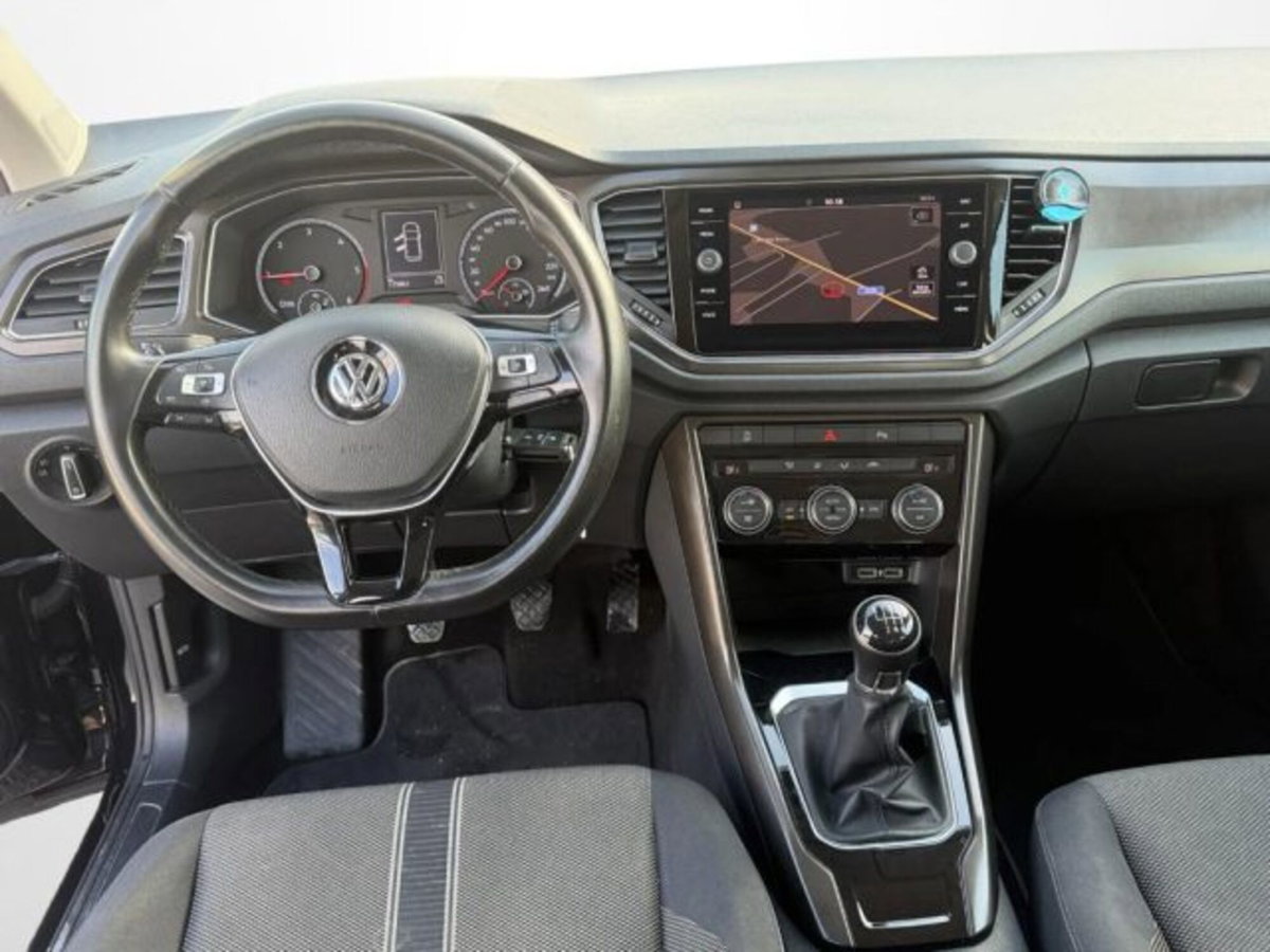 Volkswagen T-Roc 1.6 TDI SCR Business BlueMotion Technology (13)