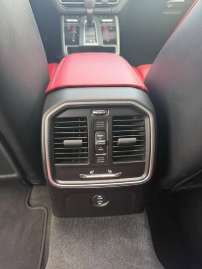 Porsche Macan 2.0 T 265cv pdk (17)