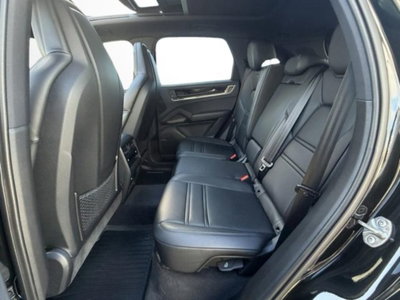Porsche Cayenne 3.0 V6 E-Hybrid (9)