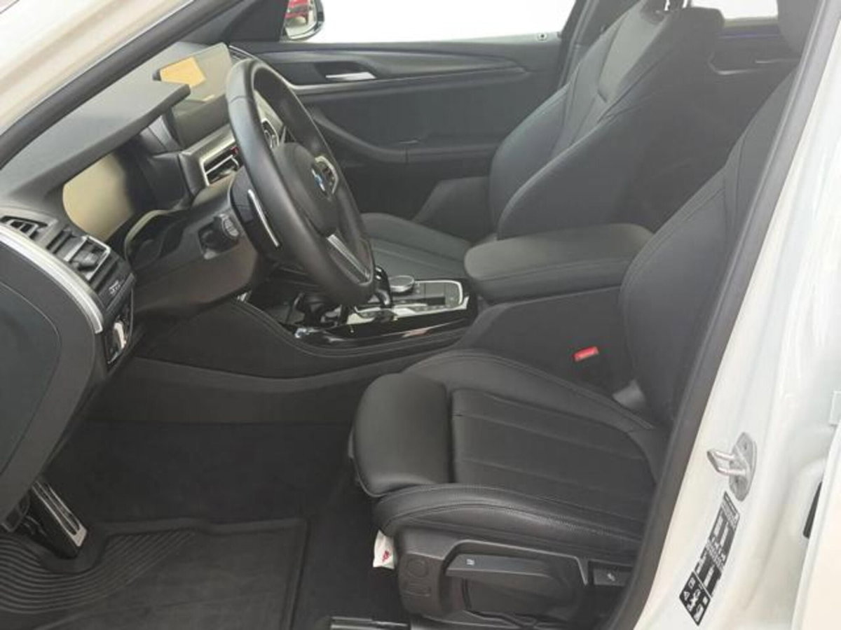 BMW X4 xDrive20d 48V Msport (9)