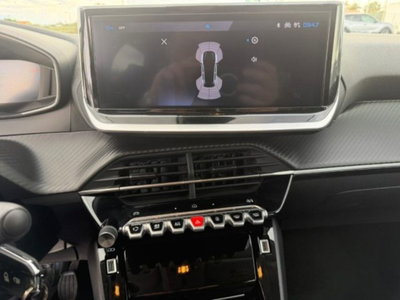 Peugeot 208 PureTech 100 Stop&Start 5 porte Allure (13)