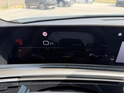 Peugeot 3008 1.2 hybrid GT 145cv e-dcs6 (14)