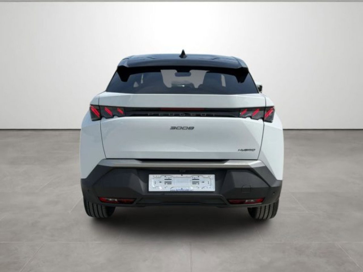 Peugeot 3008 1.2 hybrid GT 145cv e-dcs6 (5)