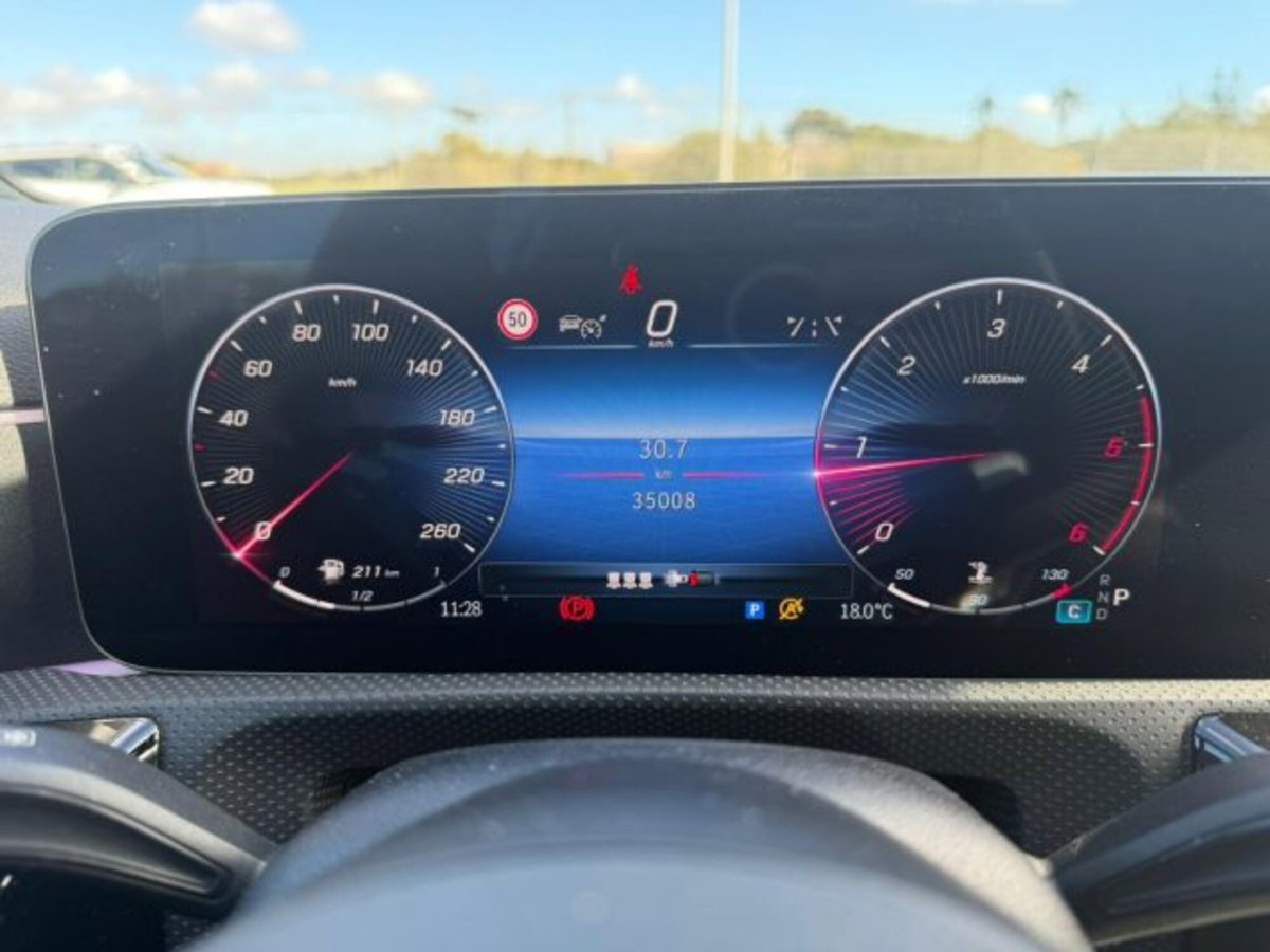 Mercedes-Benz Classe A Sedan 200 d AMG Line Premium Plus auto (16)