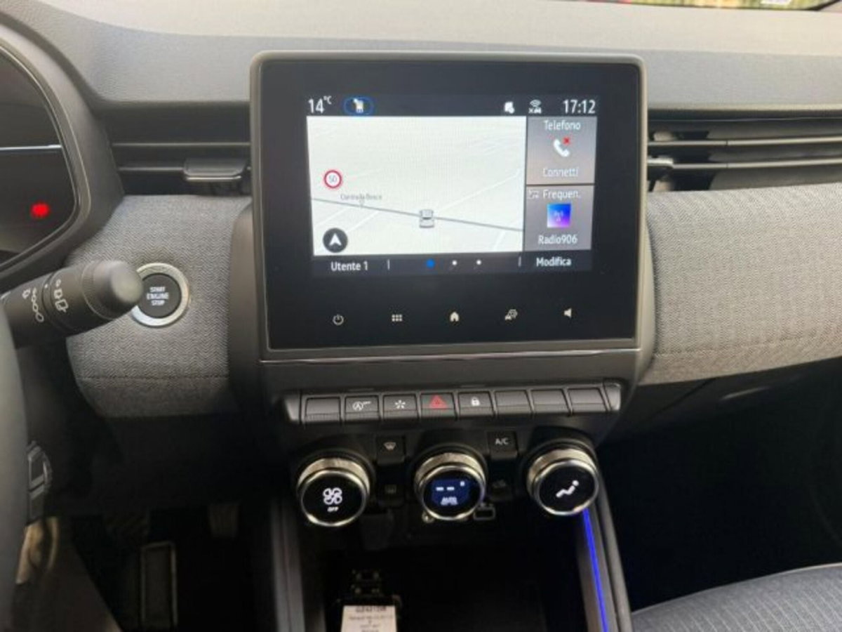 Renault Clio TCe 90 CV 5 porte Techno (13)