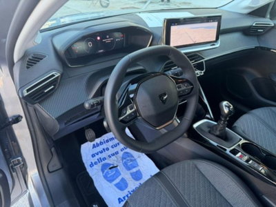 Peugeot 208 PureTech 100 Stop&Start 5 porte Allure (11)