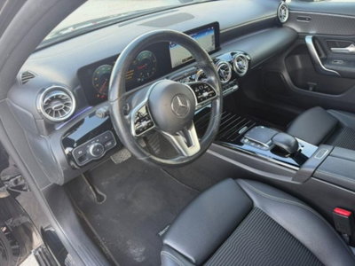 Mercedes-Benz Classe A Sedan 180 d Automatic 4p. Sport (16)