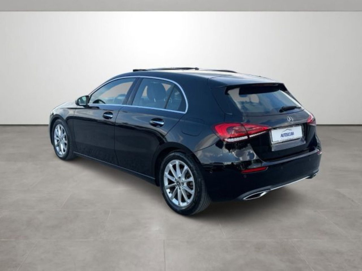 Mercedes-Benz Classe A Sedan 180 d Automatic 4p. Sport (6)