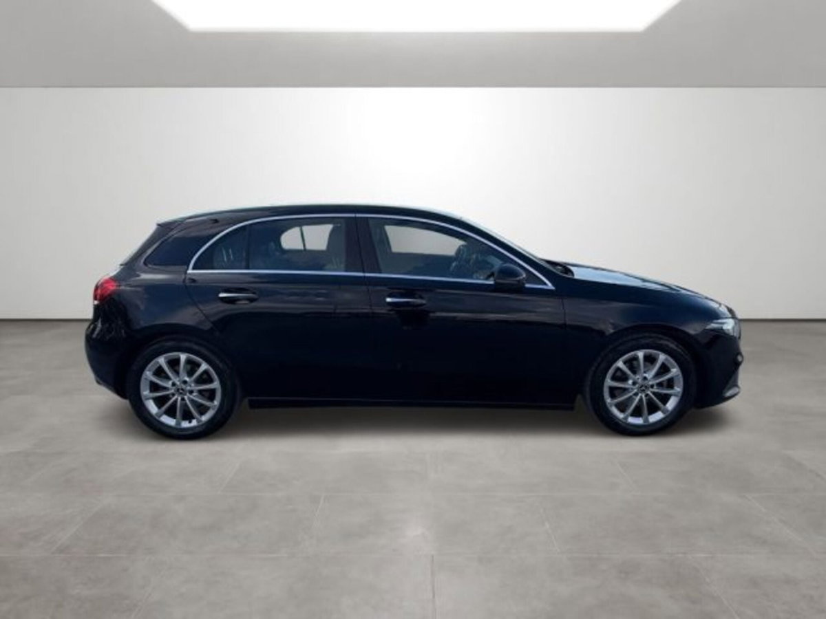 Mercedes-Benz Classe A Sedan 180 d Automatic 4p. Sport (8)