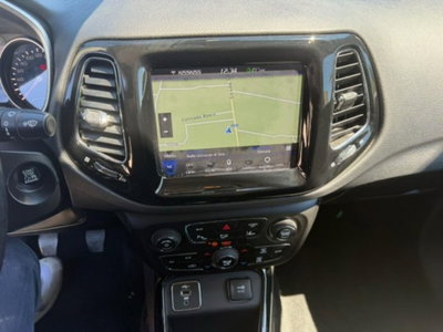 Jeep Compass 1.6 Multijet II 2WD Limited (13)