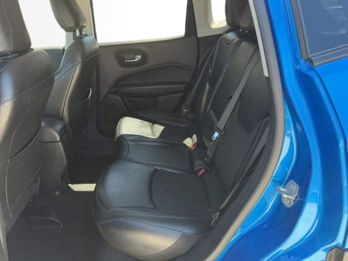 Jeep Compass 1.6 Multijet II 2WD Limited (9)