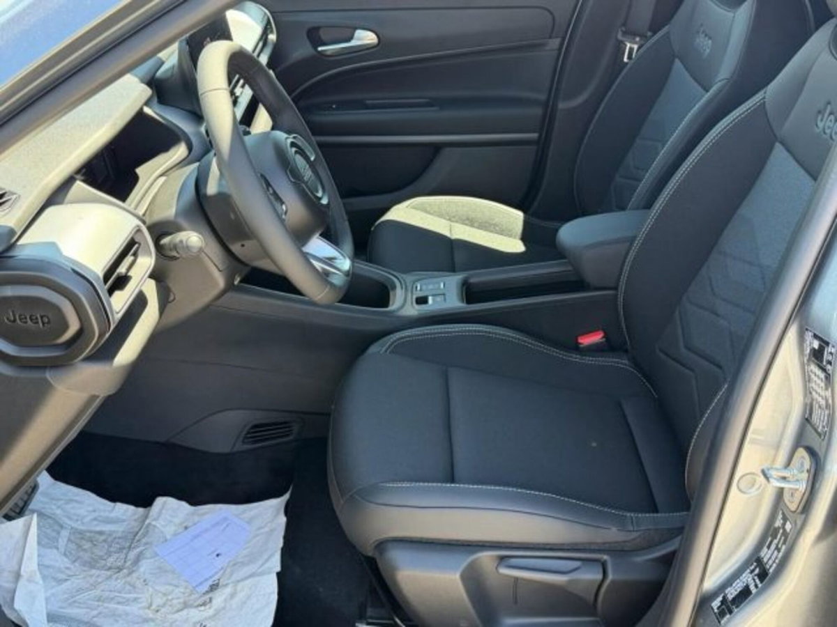 Jeep Avenger 1.2 turbo 85th Anniversary fwd 100cv (11)