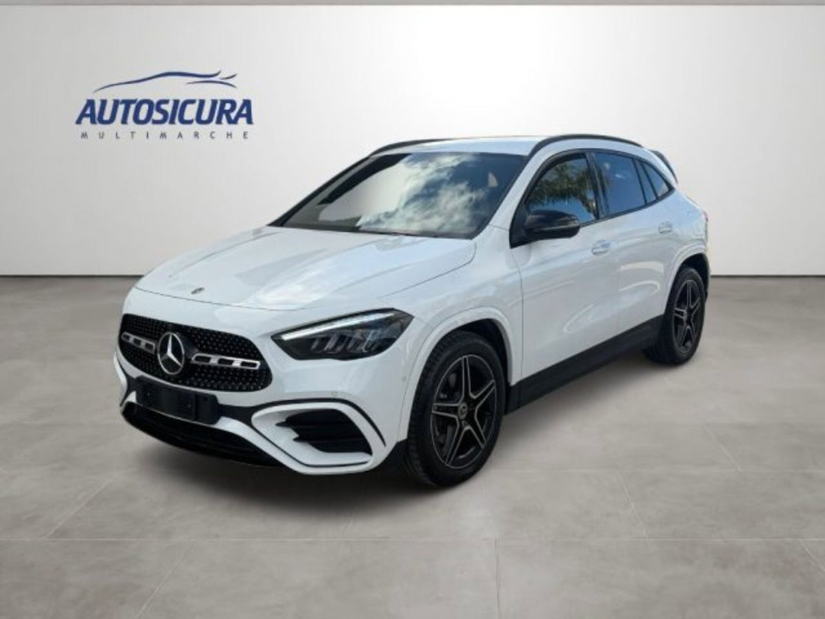 Mercedes-Benz GLA SUV 200 AMG Line Premium auto
