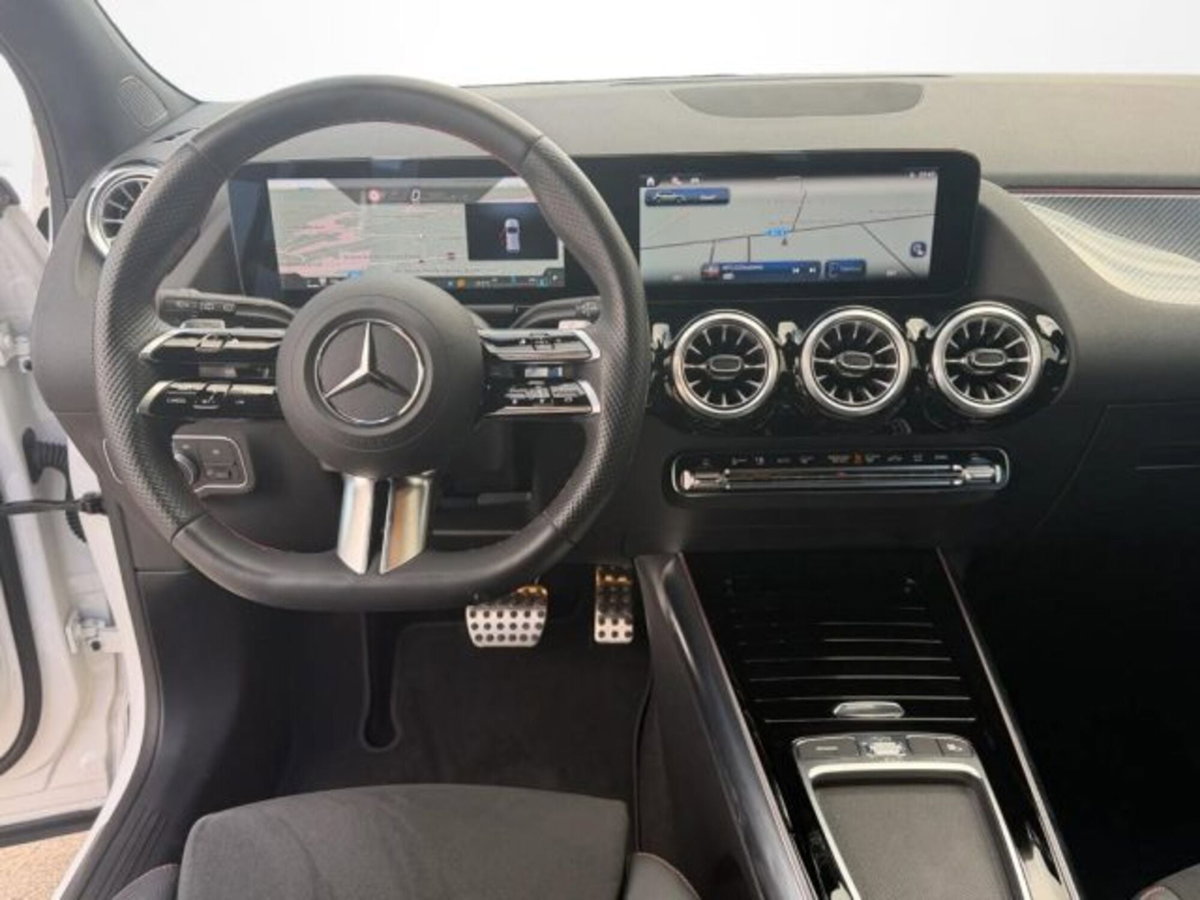 Mercedes-Benz GLA SUV 200 AMG Line Premium auto (10)
