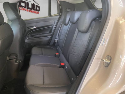 Jeep Avenger 1.2 turbo e-hybrid mhev Summit fwd 110cv edct6 (9)