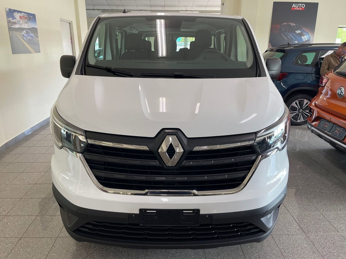 Renault Trafic 2.0 blue dci 110cv L2 Authentic (3)