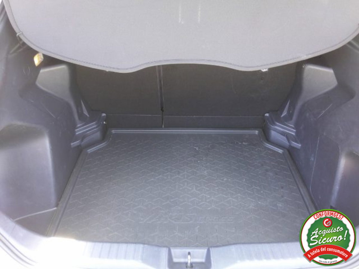 Toyota Yaris Cross 1.5 Hybrid 5p. E-CVT Orange Edition (11)