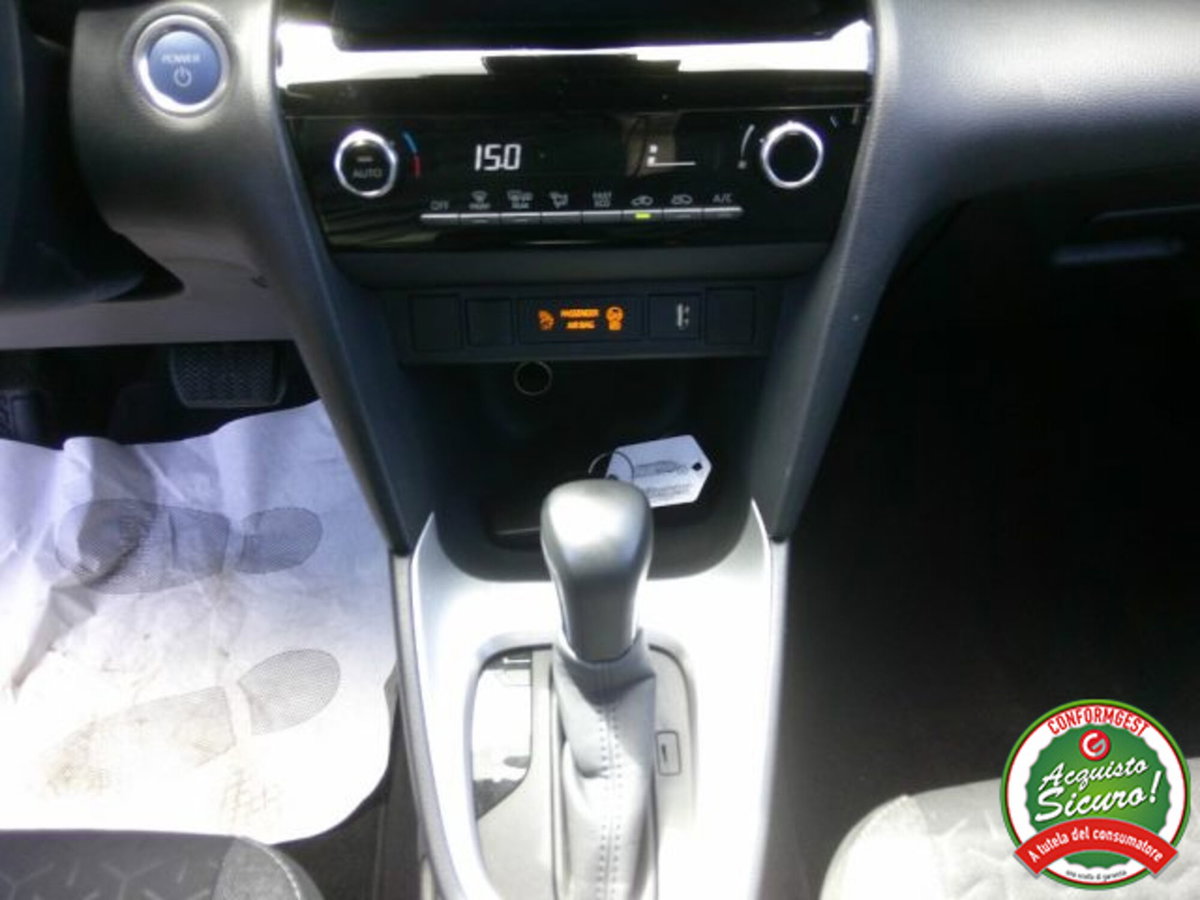 Toyota Yaris Cross 1.5 Hybrid 5p. E-CVT Orange Edition (18)