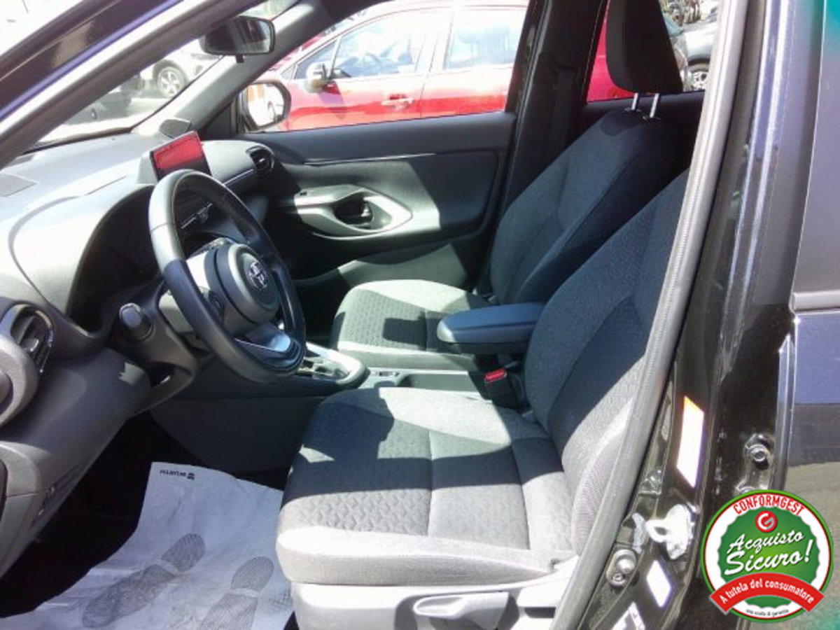 Toyota Yaris Cross 1.5 Hybrid 5p. E-CVT Orange Edition (9)