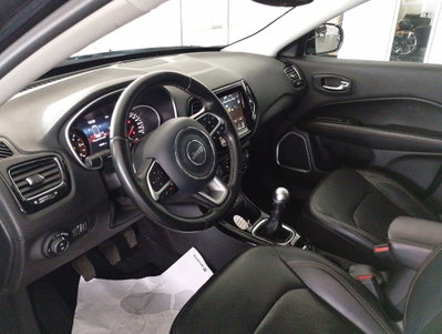 Jeep Compass 1.6 Multijet II 2WD Limited (14)
