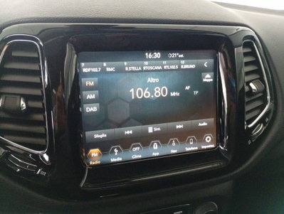 Jeep Compass 1.6 Multijet II 2WD Limited (15)