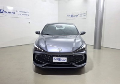 Mg MG3 1.5 hybrid+ Comfort auto (2)