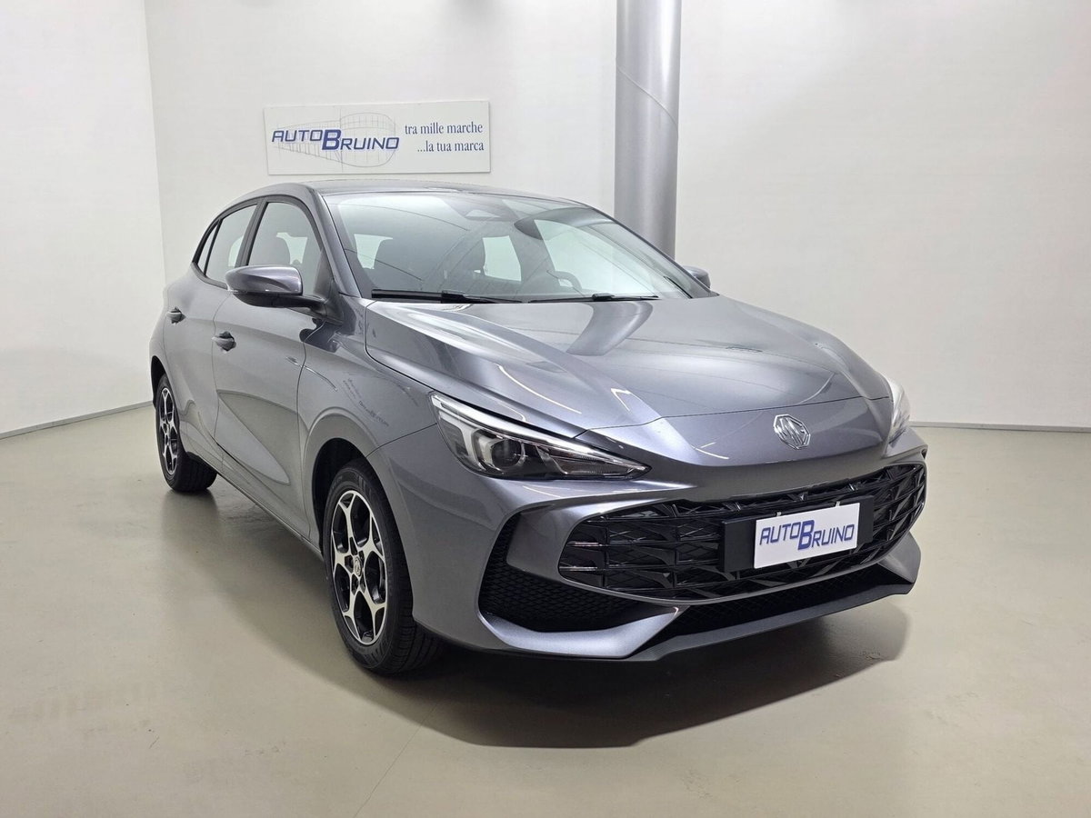 Mg MG3 1.5 hybrid+ Comfort auto (3)