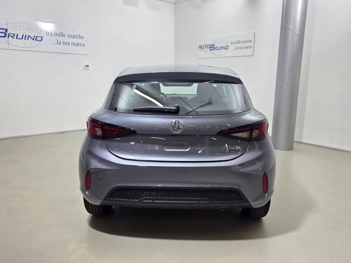 Mg MG3 1.5 hybrid+ Comfort auto (6)