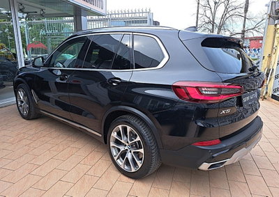 BMW X5 xDrive30d xLine (9)