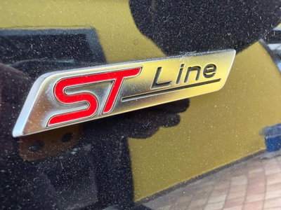 Ford Kuga 2.5 full hybrid ST-Line X 2wd 180cv auto (7)