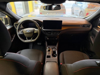 Ford Kuga 2.5 full hybrid ST-Line X 2wd 180cv auto (9)