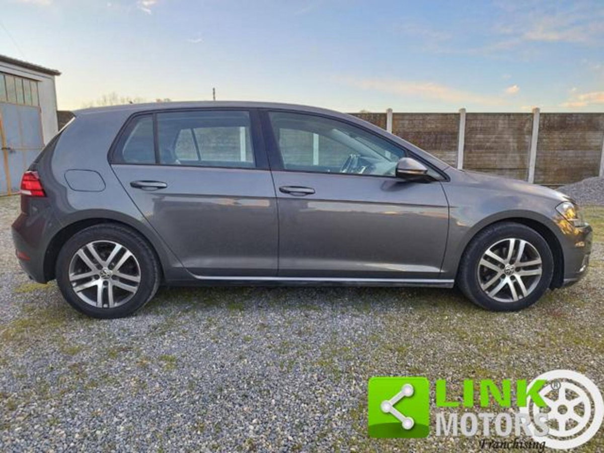 Volkswagen Golf 2.0 TDI DSG 5p. 4MOTION Executive BlueMotion Technology (12)