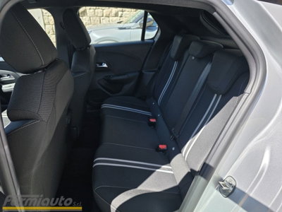 Opel Corsa 1.2 100 CV GS Line (18)